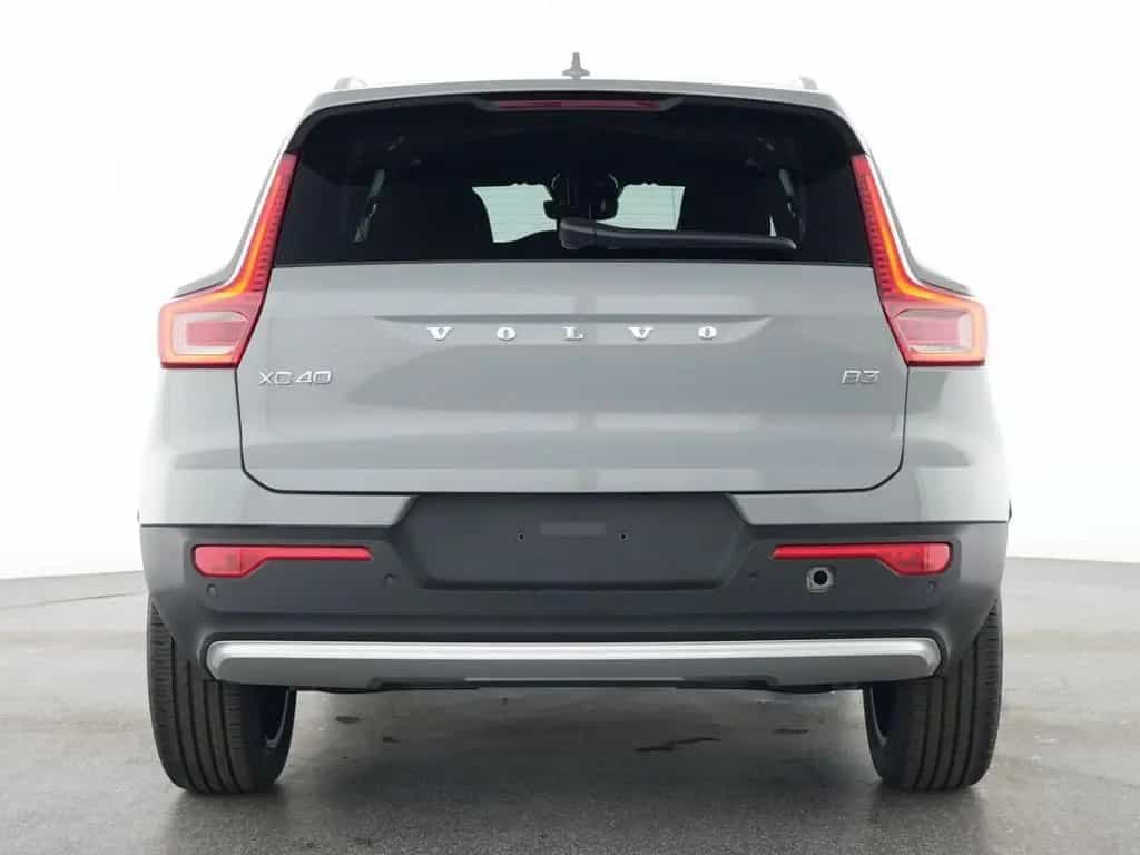 Volvo XC40 B3 Benzin Core Automatik 06/2025-photo-2