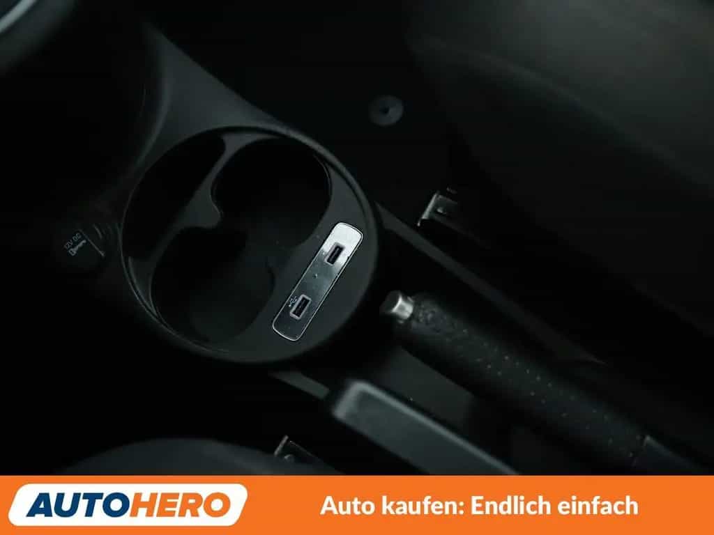 Abarth 595C 1.4 Turbo Aut. *BI-XENON*PDC*NAVI* 03/2023-photo-24