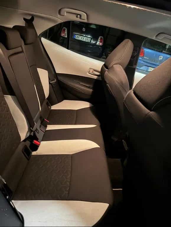 Toyota Corolla 1,8 Hybrid Comfort | 2.Hand | TÜV NEU 06/2019-photo-10