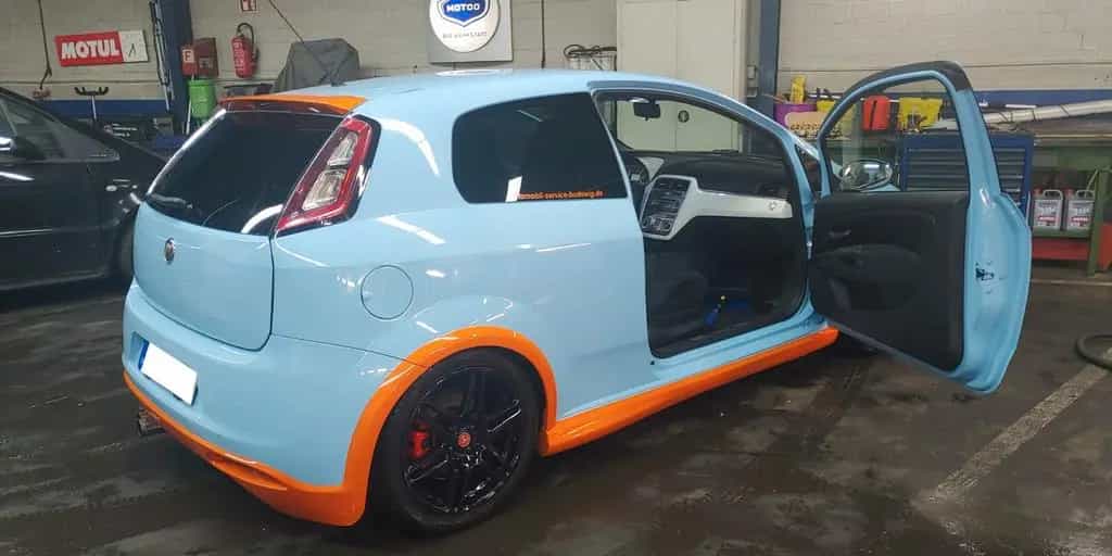 Abarth Grande Punto 1.4 T-Jet 16V - Gulf Edition 10/2009-photo-0