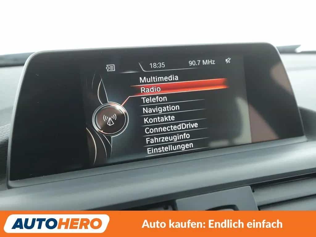 BMW 118 i M Sport *NAVI*LED*TEMPO*PDC*SHZ* 12/2016-photo-20