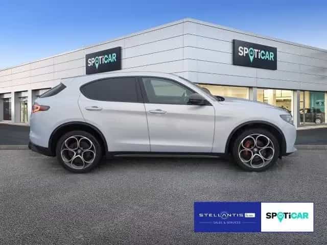 Alfa Romeo Stelvio 2.0 Turbo 16V Veloce Q 4 05/2024-photo-3