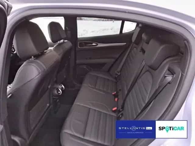 Alfa Romeo Stelvio 2.0 Turbo 16V Veloce Q 4 05/2024-photo-9