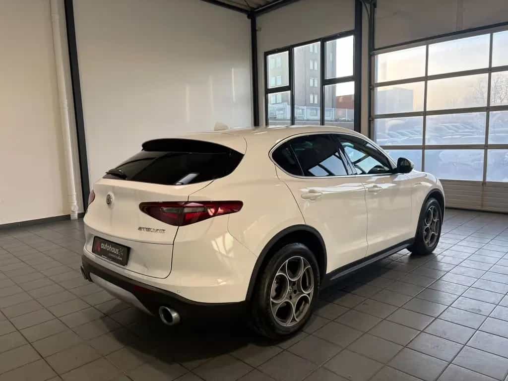 Alfa Romeo Stelvio 2.2 JTDM Super Q4 ACC|Kamera|Sitzhzg 01/2022-photo-4