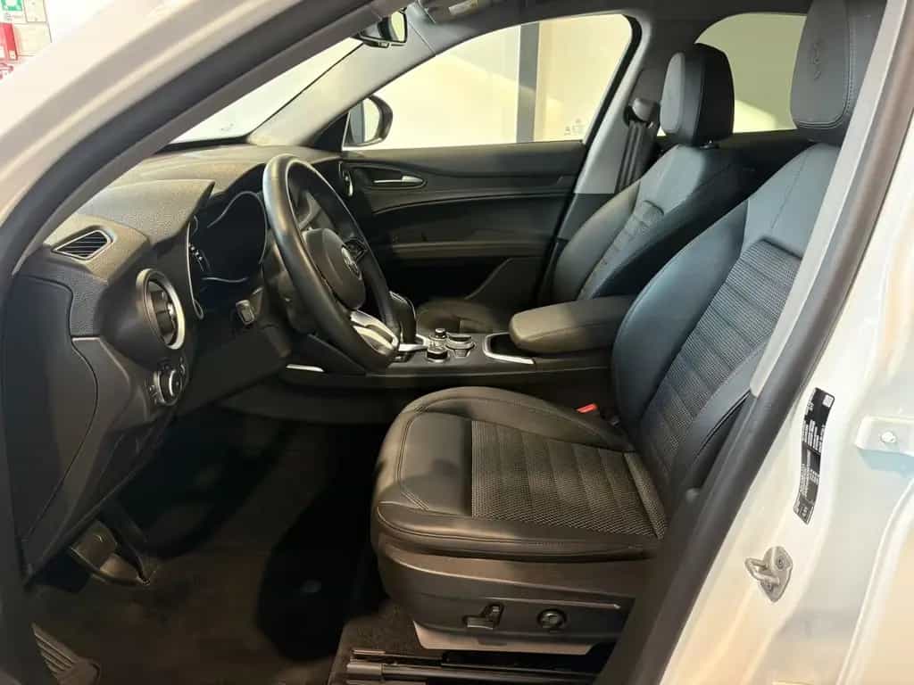 Alfa Romeo Stelvio 2.2 JTDM Super Q4 ACC|Kamera|Sitzhzg 01/2022-photo-7