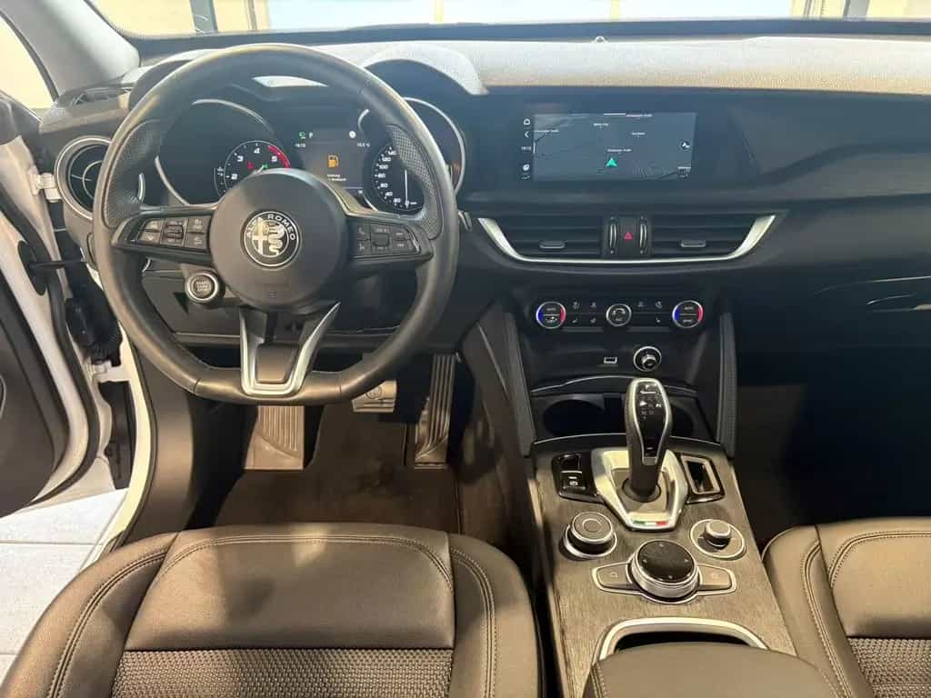 Alfa Romeo Stelvio 2.2 JTDM Super Q4 ACC|Kamera|Sitzhzg 01/2022-photo-8