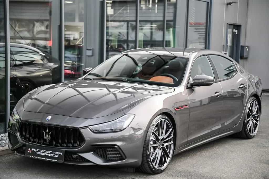 Maserati Ghibli Trofeo 3.8 V8 Carbon-Pack* Bowers&Wilkins 10/2021-photo-1