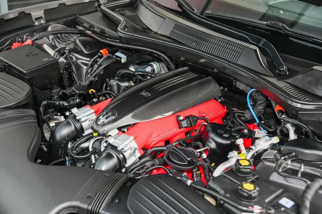 Maserati Ghibli Trofeo 3.8 V8 Carbon-Pack* Bowers&Wilkins 10/2021-photo-24