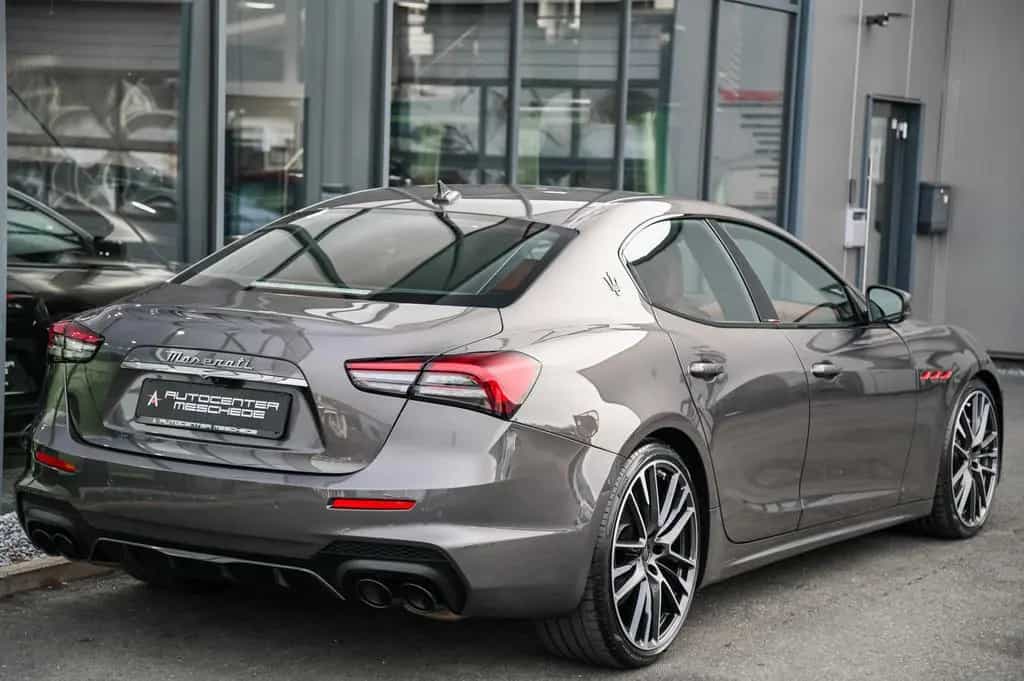 Maserati Ghibli Trofeo 3.8 V8 Carbon-Pack* Bowers&Wilkins 10/2021-photo-3