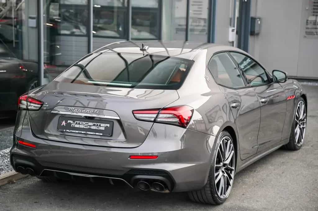 Maserati Ghibli Trofeo 3.8 V8 Carbon-Pack* Bowers&Wilkins 10/2021-photo-30