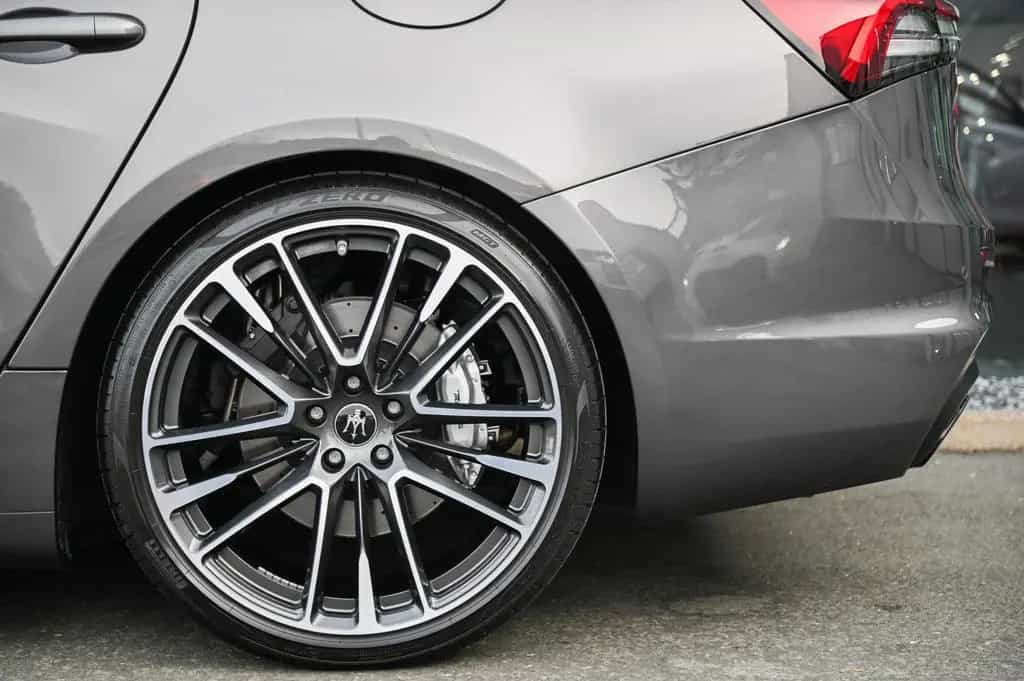 Maserati Ghibli Trofeo 3.8 V8 Carbon-Pack* Bowers&Wilkins 10/2021-photo-36