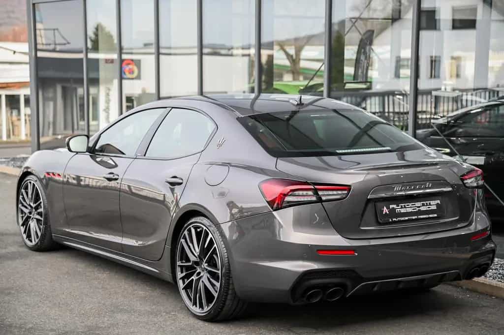Maserati Ghibli Trofeo 3.8 V8 Carbon-Pack* Bowers&Wilkins 10/2021-photo-4