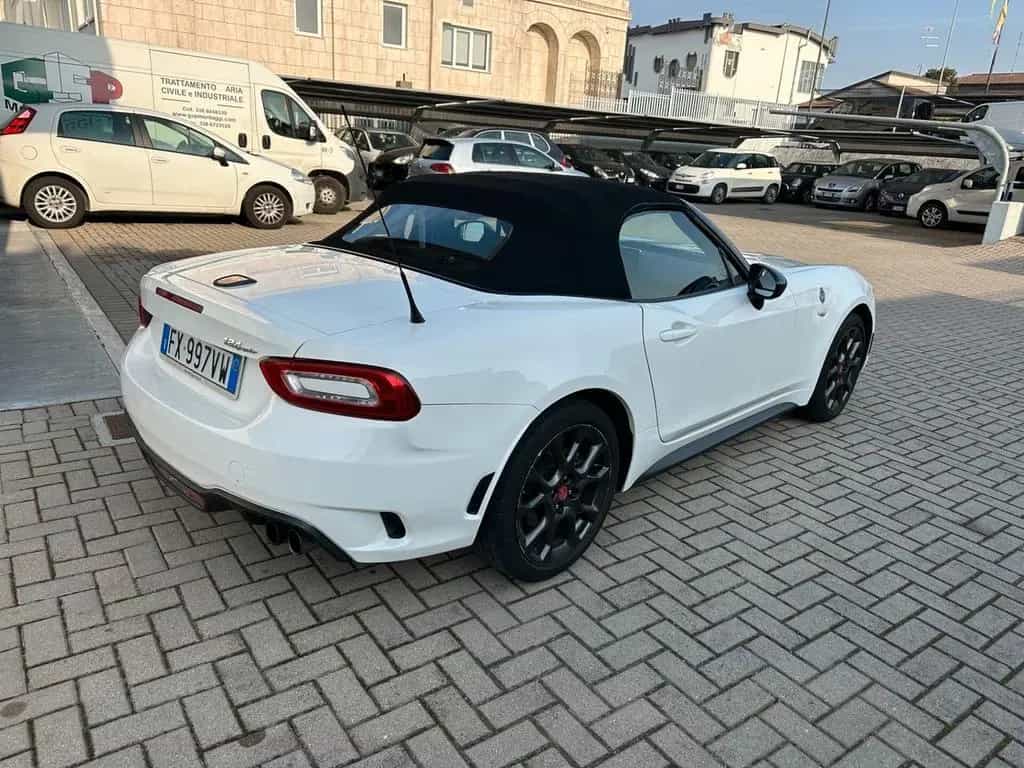Abarth 124 Spider 124 Spider 1.4 Turbo MultiAir 10/2019-photo-2