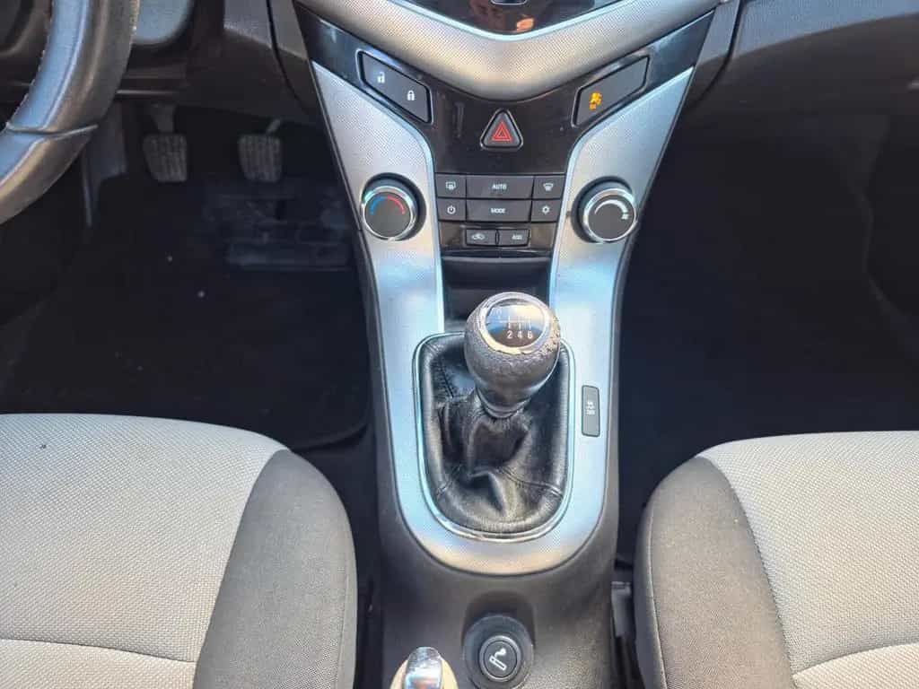 Chevrolet Cruze 2.0 Diesel 163CV 4 porte LT 2011 03/2011-photo-10