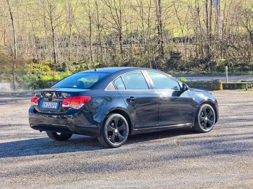 Chevrolet Cruze 2.0 Diesel 163CV 4 porte LT 2011 03/2011-photo-5
