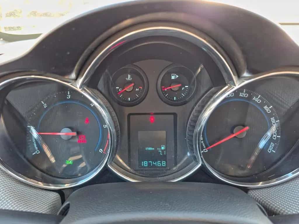 Chevrolet Cruze 2.0 Diesel 163CV 4 porte LT 2011 03/2011-photo-8