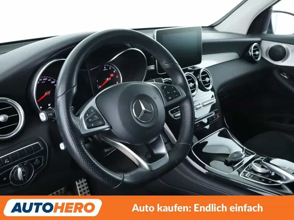 Mercedes-Benz GLC 250 4Matic AMG Line Aut.*NAVI*LED*TEMPO*CAM* 01/2019-photo-10