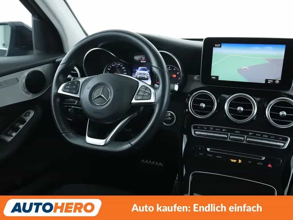 Mercedes-Benz GLC 250 4Matic AMG Line Aut.*NAVI*LED*TEMPO*CAM* 01/2019-photo-12
