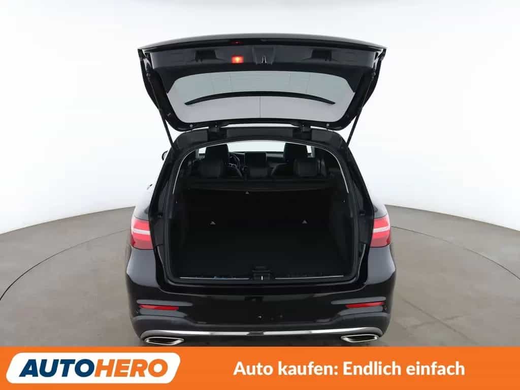 Mercedes-Benz GLC 250 4Matic AMG Line Aut.*NAVI*LED*TEMPO*CAM* 01/2019-photo-16