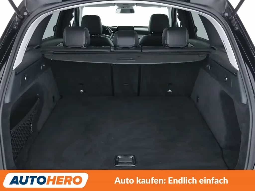 Mercedes-Benz GLC 250 4Matic AMG Line Aut.*NAVI*LED*TEMPO*CAM* 01/2019-photo-17