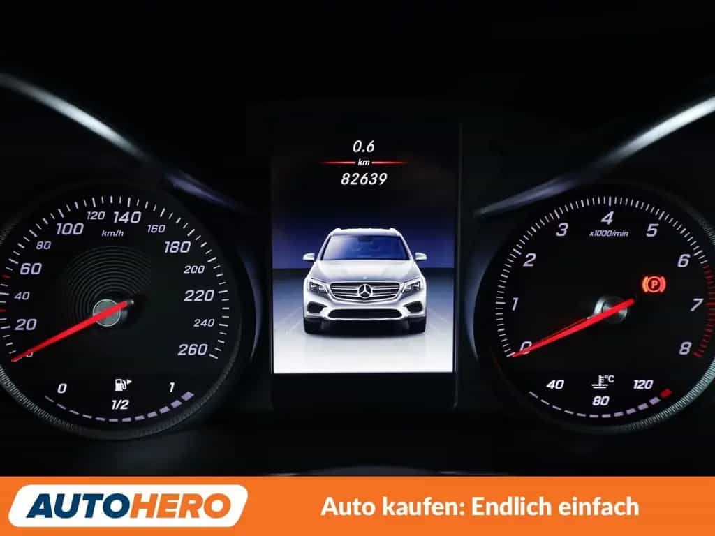 Mercedes-Benz GLC 250 4Matic AMG Line Aut.*NAVI*LED*TEMPO*CAM* 01/2019-photo-19