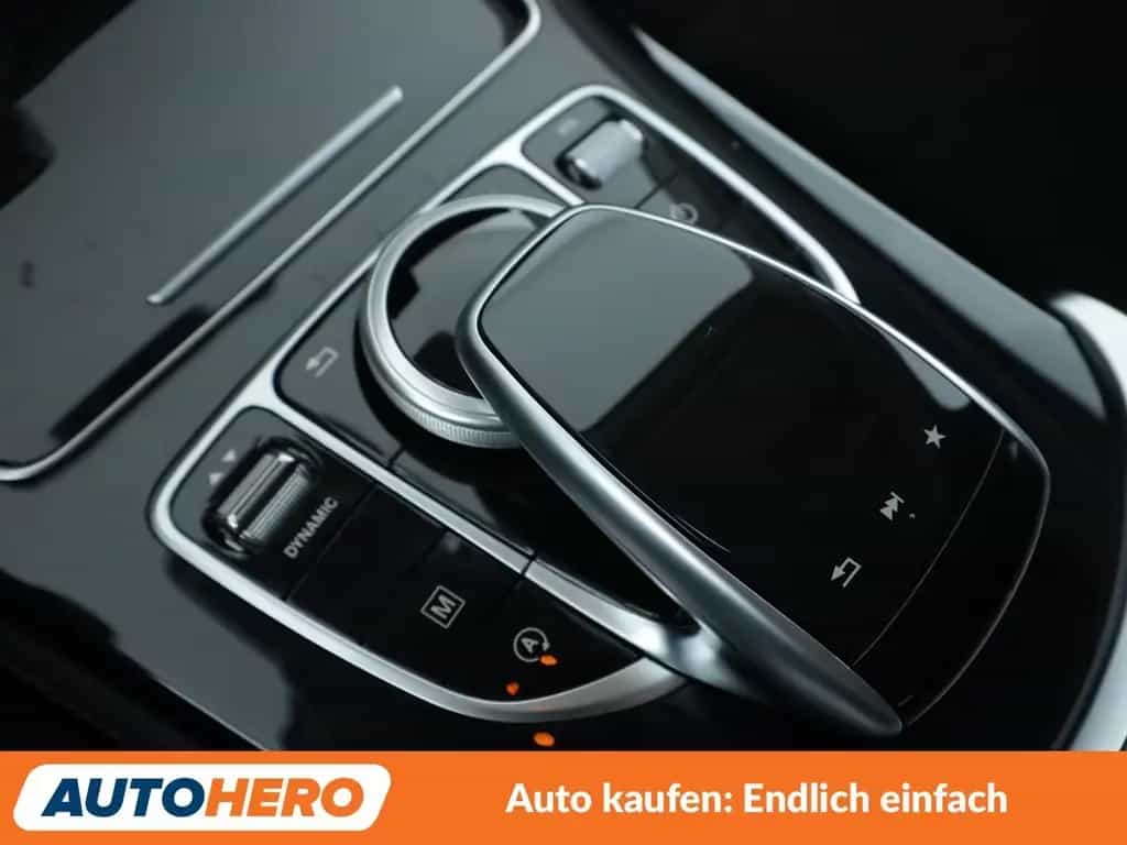 Mercedes-Benz GLC 250 4Matic AMG Line Aut.*NAVI*LED*TEMPO*CAM* 01/2019-photo-24