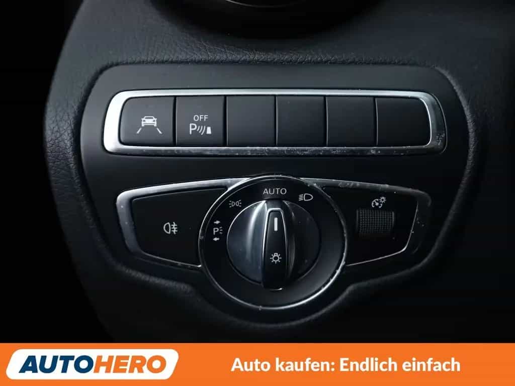 Mercedes-Benz GLC 250 4Matic AMG Line Aut.*NAVI*LED*TEMPO*CAM* 01/2019-photo-27