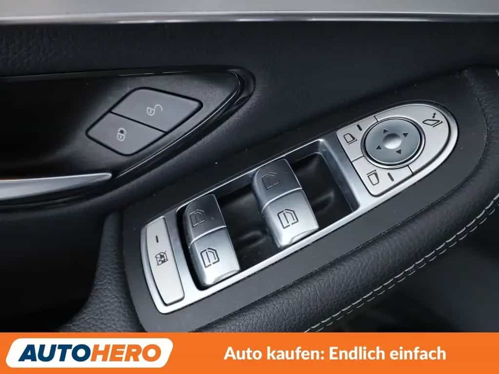 Mercedes-Benz GLC 250 4Matic AMG Line Aut.*NAVI*LED*TEMPO*CAM* 01/2019-photo-28