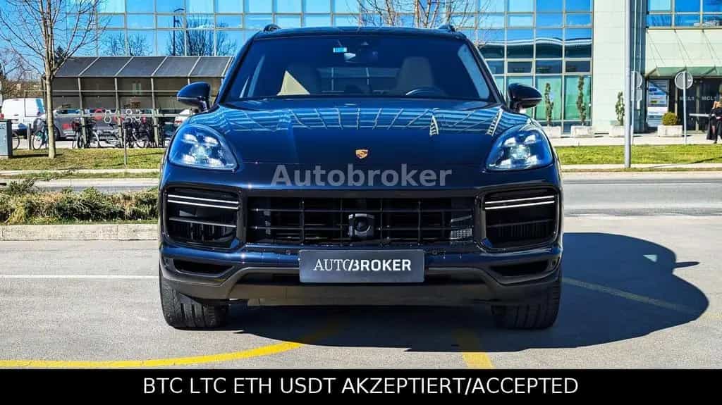 Porsche Cayenne Turbo ACC PDCC CHRONO PAN BOSE PA01/2028 08/2018-photo-1