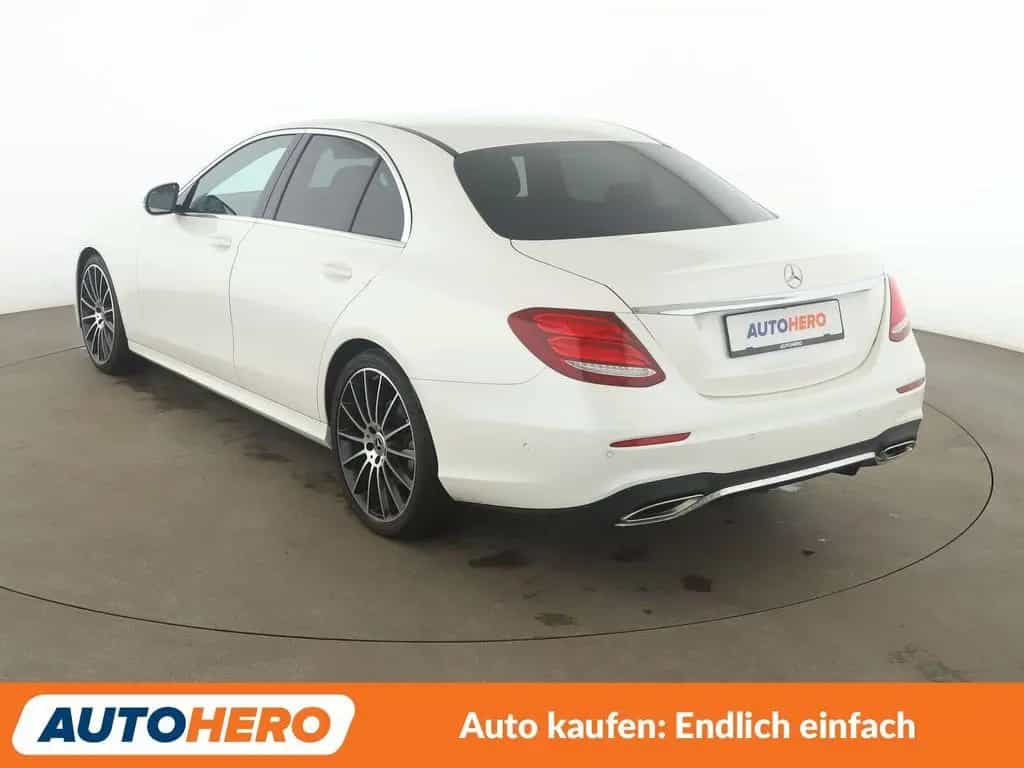 Mercedes-Benz E-Class 200 Mild-Hybrid AMG Line Aut.*NAVI*LED*HUD*360 11/2019-photo-3