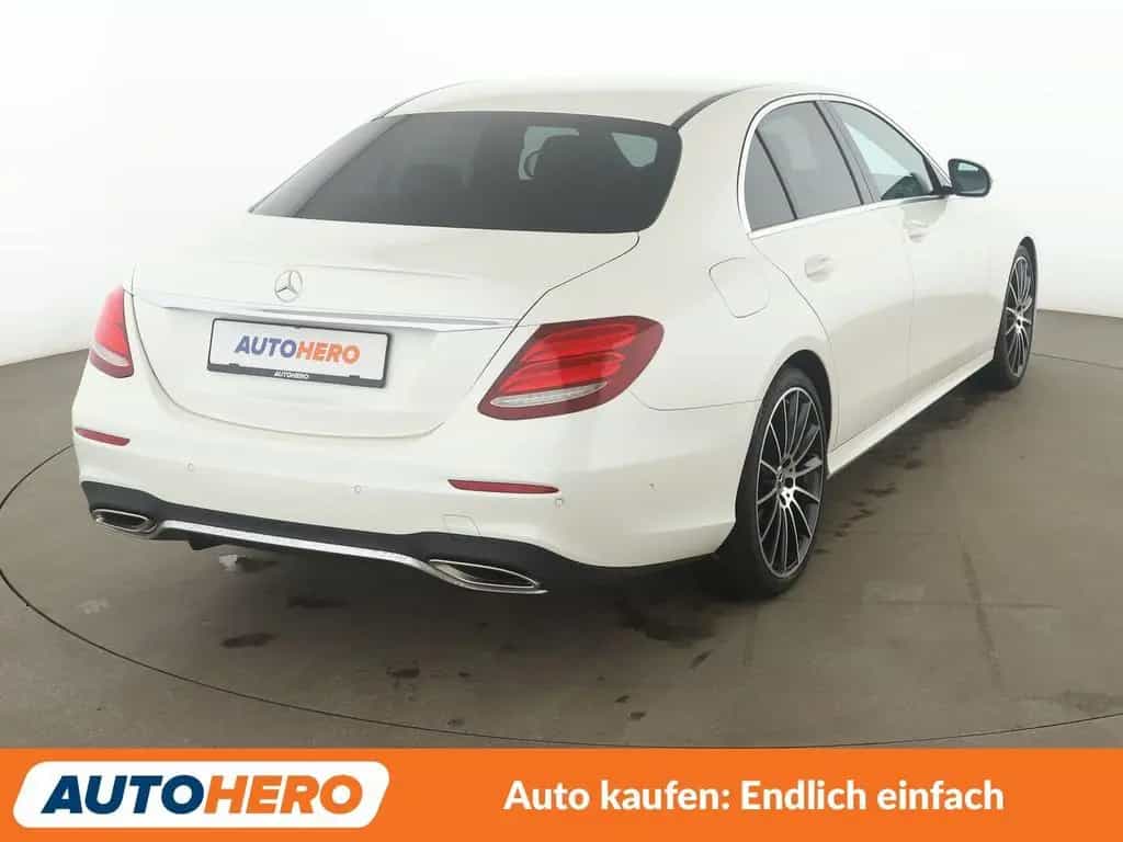 Mercedes-Benz E-Class 200 Mild-Hybrid AMG Line Aut.*NAVI*LED*HUD*360 11/2019-photo-5