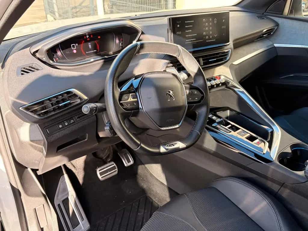 Peugeot 3008 GT -Garantie/Sitzheizung/LED- 09/2023-photo-15
