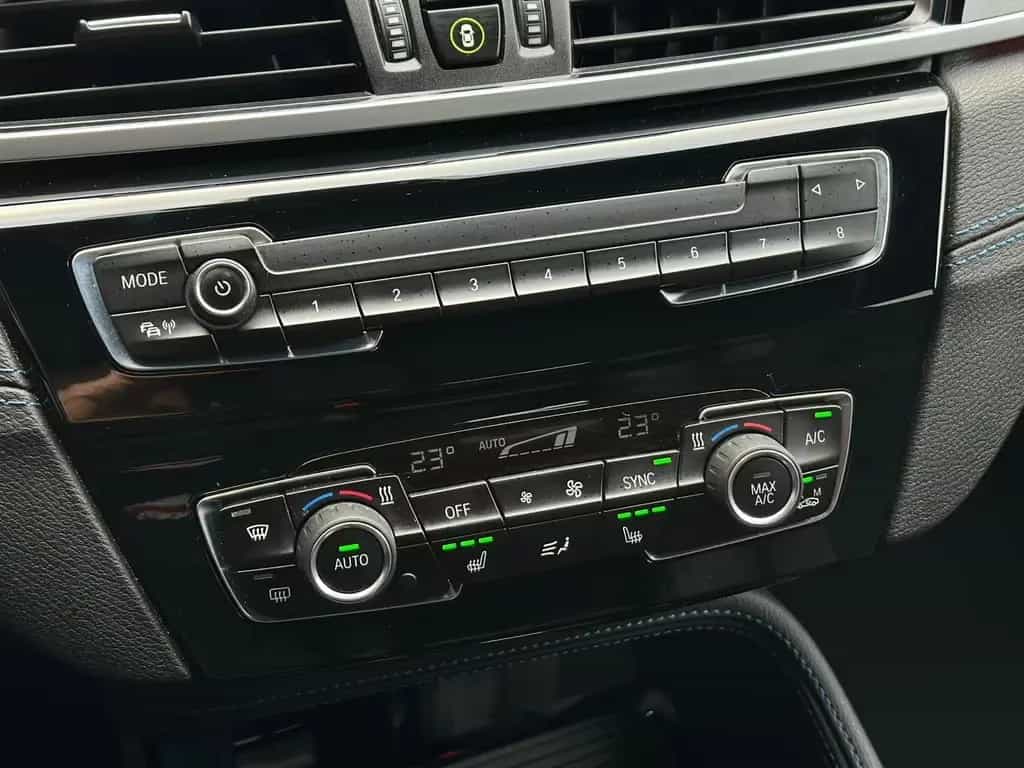 BMW X1 xDrive25i M SPORT* LED#SHZ#TEMP#NAV#PDC#KLIMA 09/2019-photo-12