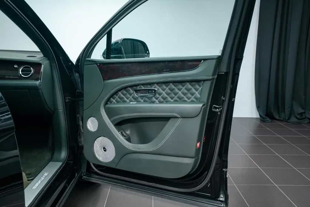 Bentley Bentayga V8 FIRST EDITION/NAIM/TOURING SPEC 06/2021-photo-10