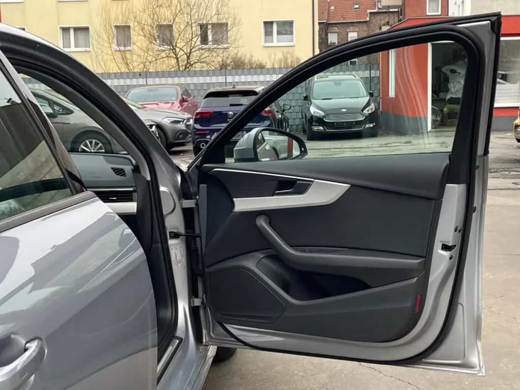 Audi A4 Lim. 40 TDI quattro advanced 08/2021-photo-37