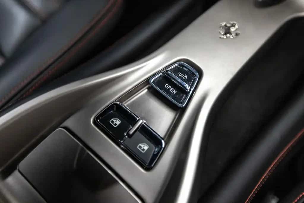 Ferrari California 4.3 V8 Btw auto, Fiscale waarde € 22. 08/2009-photo-27