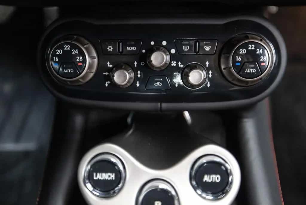 Ferrari California 4.3 V8 Btw auto, Fiscale waarde € 22. 08/2009-photo-49
