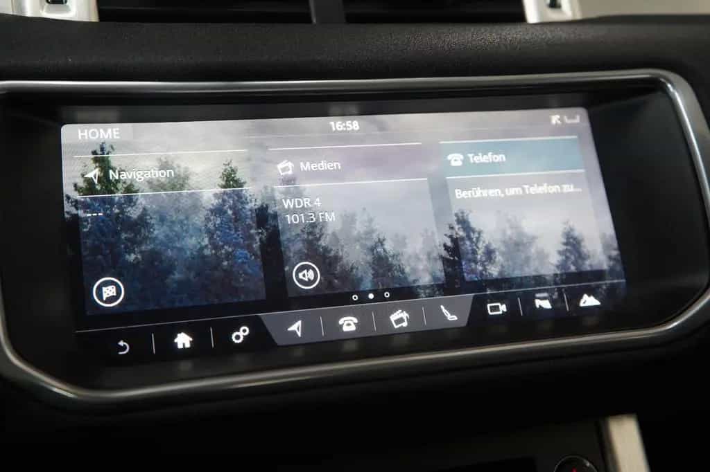 Land Rover Range Rover Rover Evoque HSE Dynamic*1.Hand*Pano*360° 09/2017-photo-28