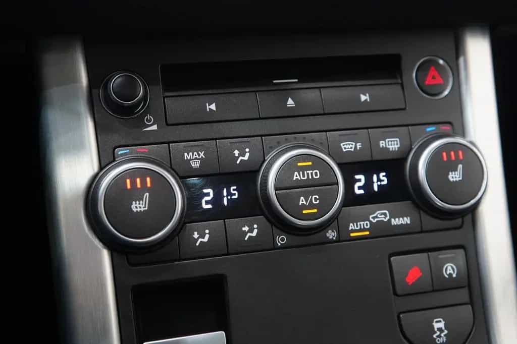 Land Rover Range Rover Rover Evoque HSE Dynamic*1.Hand*Pano*360° 09/2017-photo-31