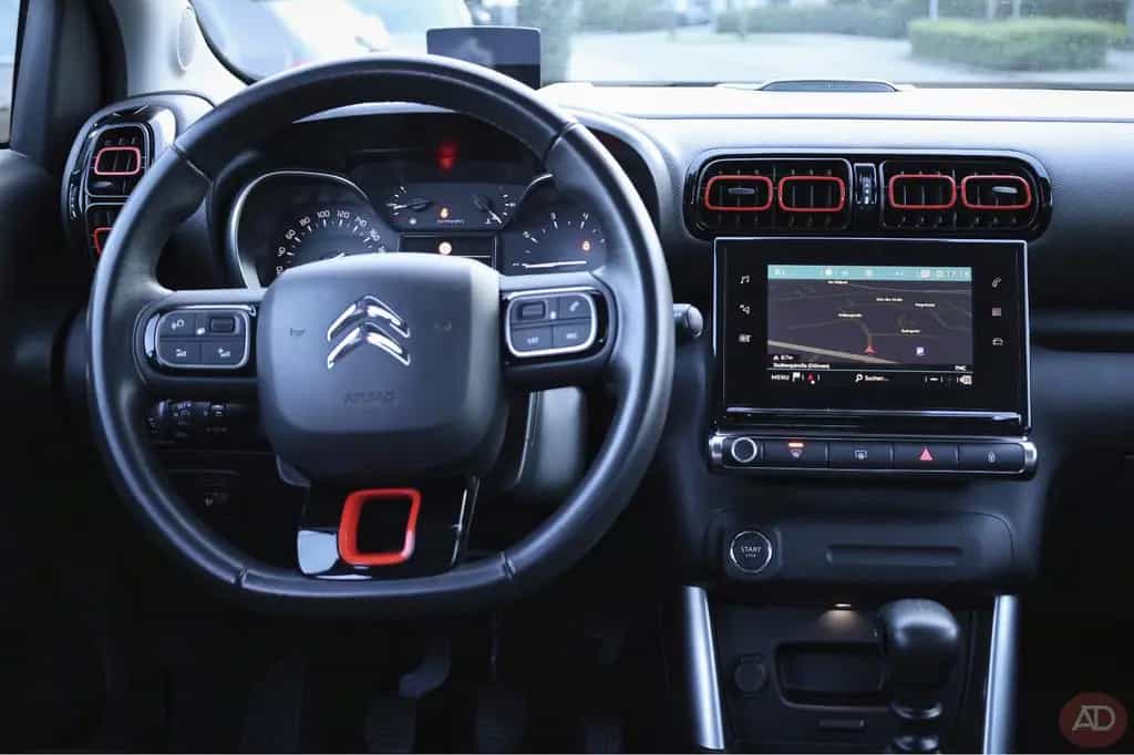 Citroën C3 Aircross Shine *HeadUp*Navi*Kamera* 08/2018-photo-21