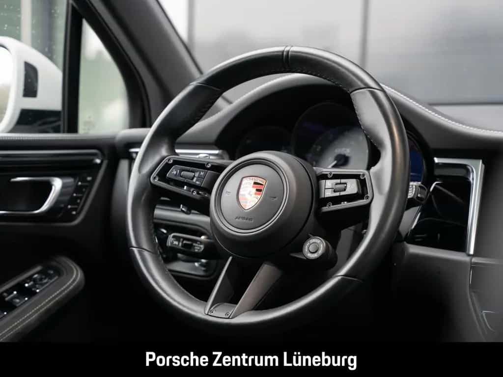 Porsche Macan GTS Standheizung BOSE Luftfederung 21-Zoll 02/2023-photo-23