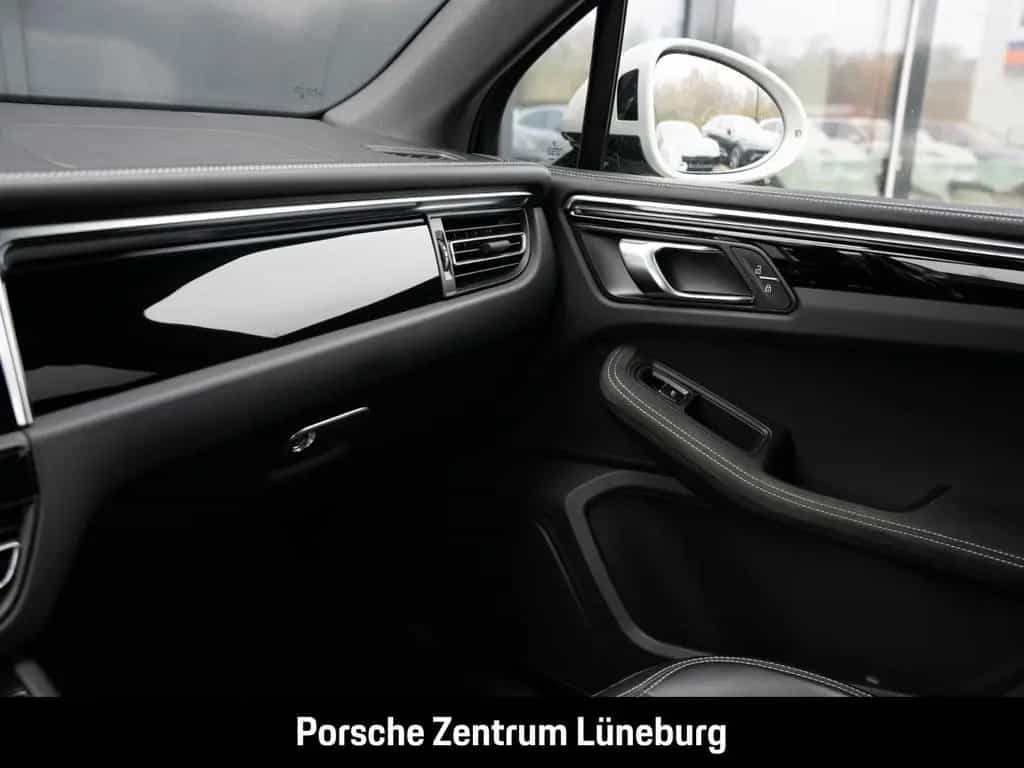 Porsche Macan GTS Standheizung BOSE Luftfederung 21-Zoll 02/2023-photo-43