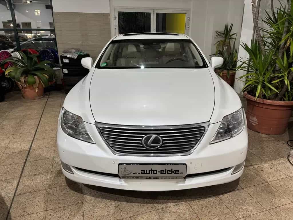 Lexus LS 460 V8 mit Luxusausstattung !MOTOR NEU! 09/2008-photo-2