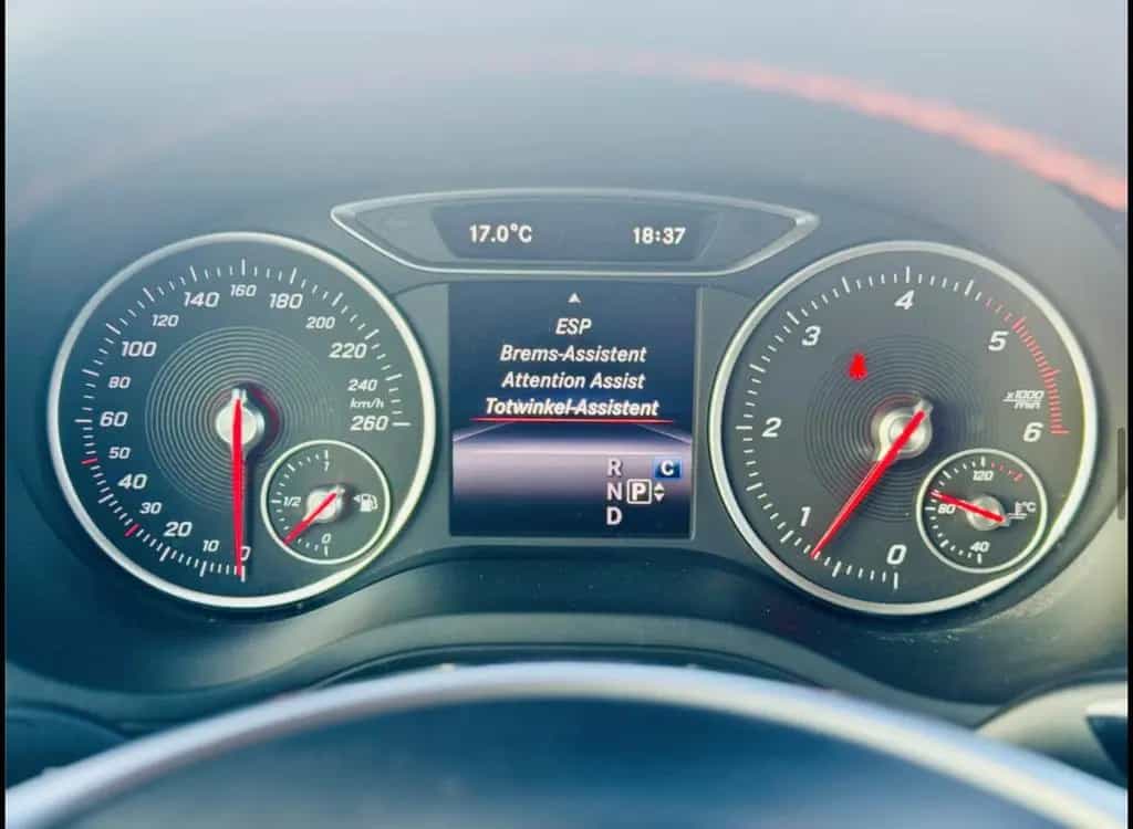 Mercedes-Benz B-Class 200 7G-Tronic AMG Line Night Paket LED Comand 06/2018-photo-16