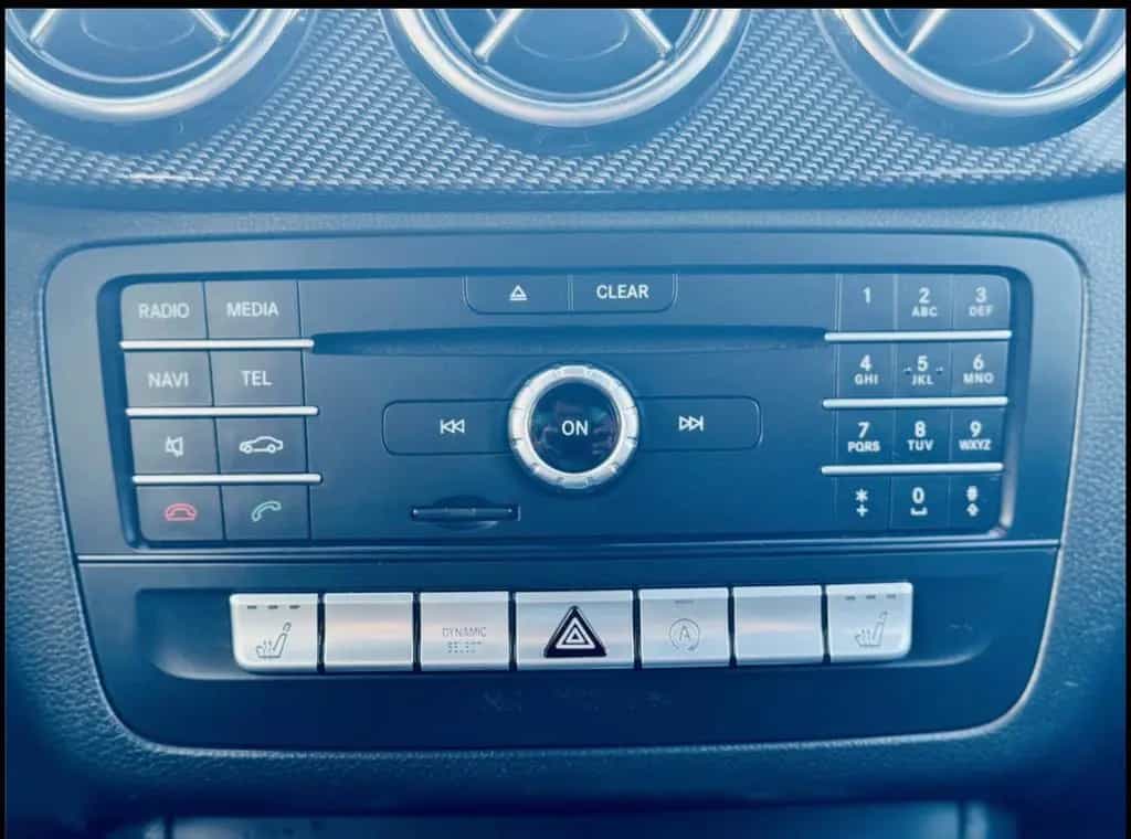 Mercedes-Benz B-Class 200 7G-Tronic AMG Line Night Paket LED Comand 06/2018-photo-21