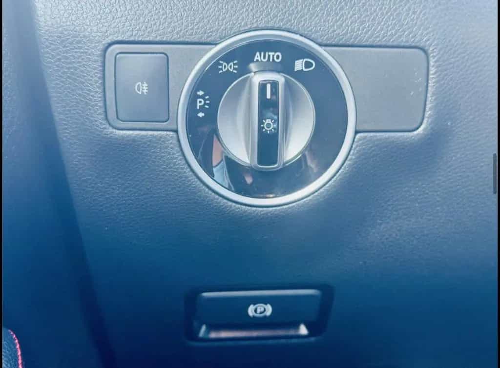 Mercedes-Benz B-Class 200 7G-Tronic AMG Line Night Paket LED Comand 06/2018-photo-25