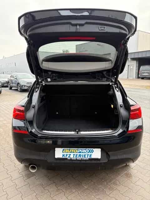 BMW X2 sDrive 18 i Advantage 09/2019-photo-20