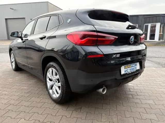 BMW X2 sDrive 18 i Advantage 09/2019-photo-6