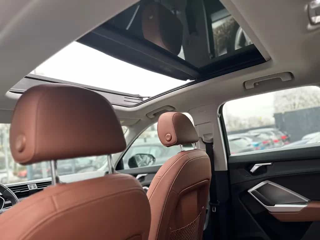 Audi Q3 35 TDI advanced/Panorama/LED/Volleder/AHK 09/2019-photo-8