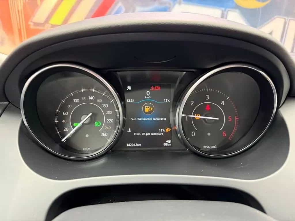 Jaguar E-Pace 2.0D 180 CV AWD aut. SE (697) 01/2019-photo-12